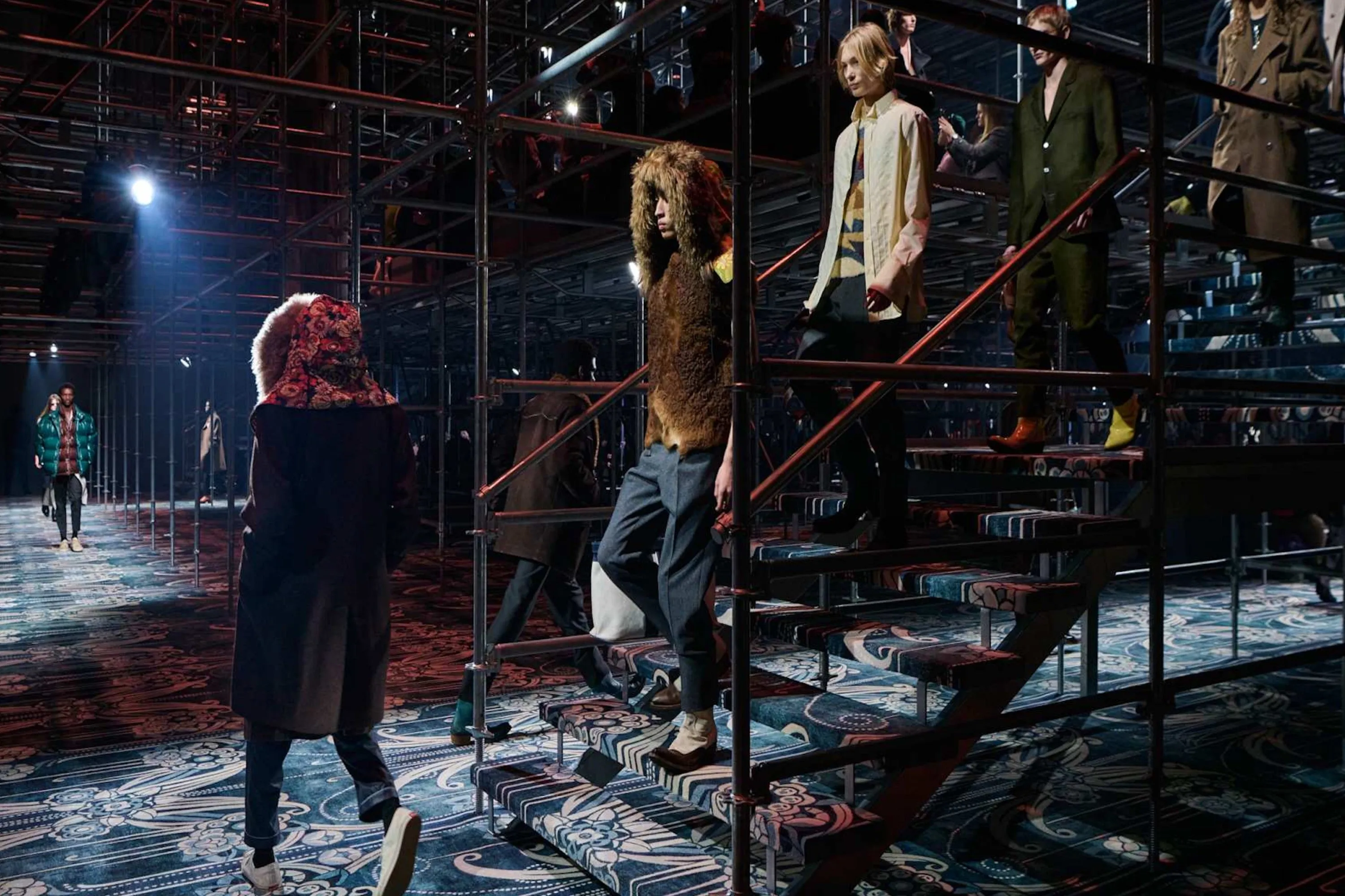 Prada presenta su colección Otoño/Invierno 2025 en Milán