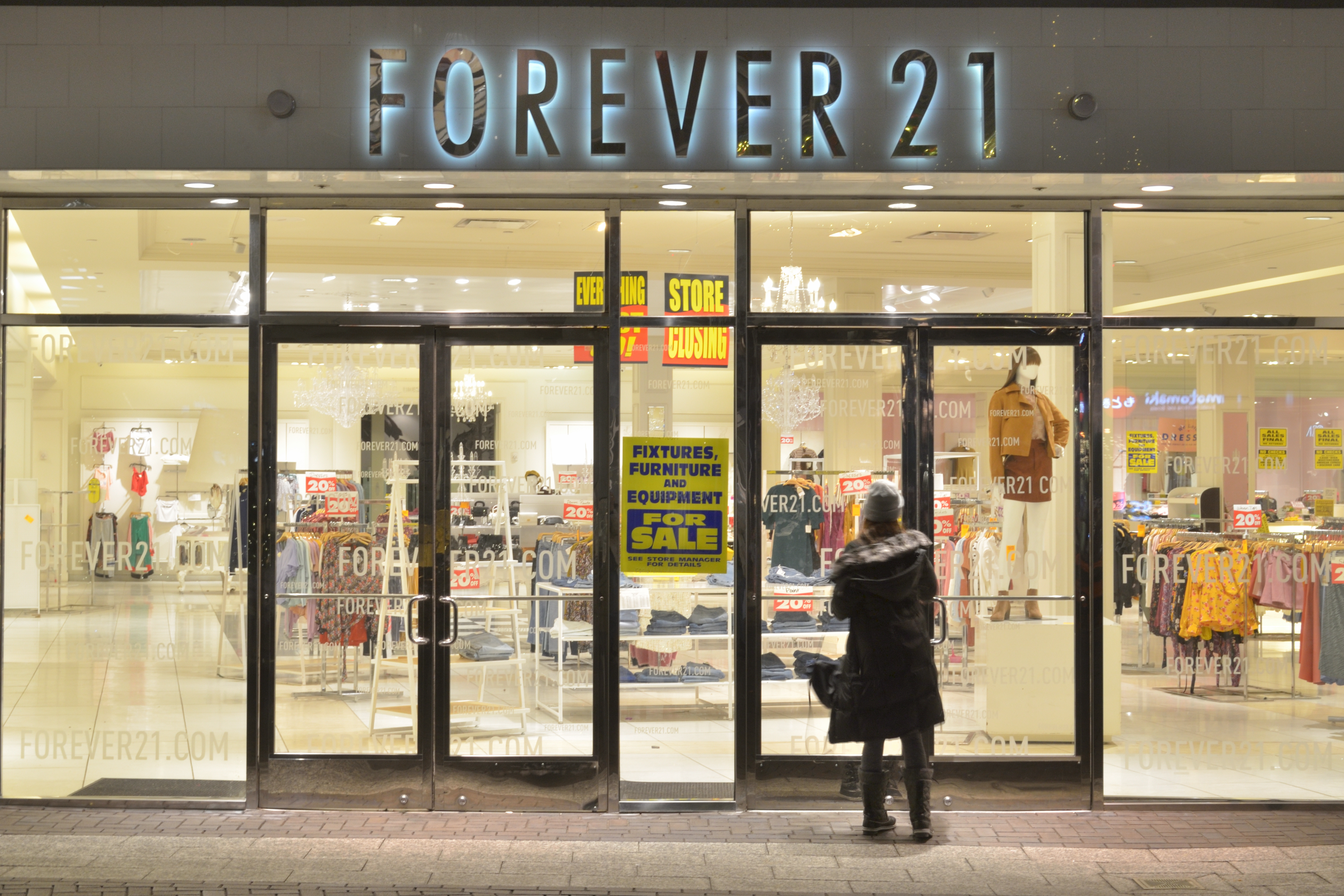 Forever 21 cierra todas sus tiendas en Estados Unidos: el fin de una era en la moda rápida