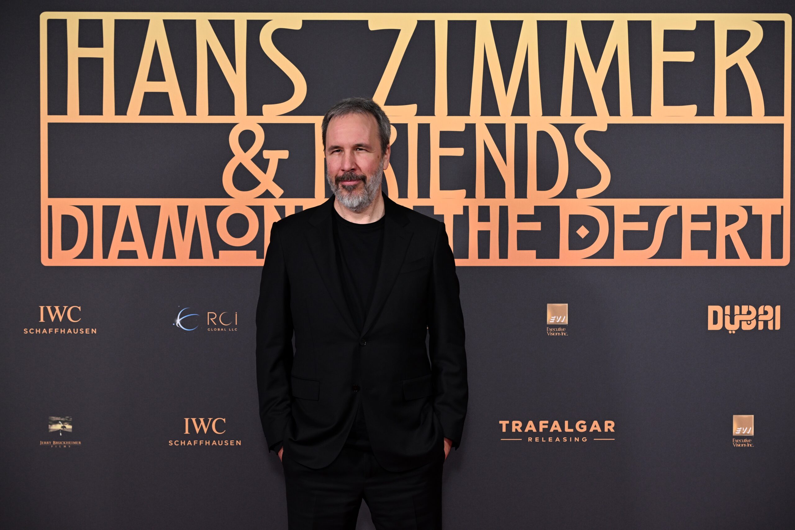 James Bond, bajo una nueva mirada: Denis Villeneuve dirigirá la próxima película del agente 007