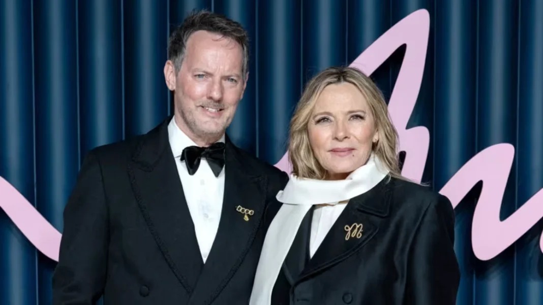 Kim Cattrall da el “sí, acepto” en una ceremonia íntima en Londres
