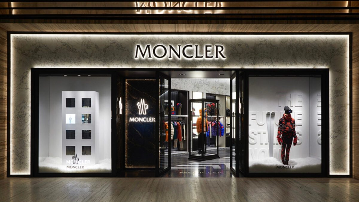 Moncler expande sus fronteras: pronto abrirá en el norte de México