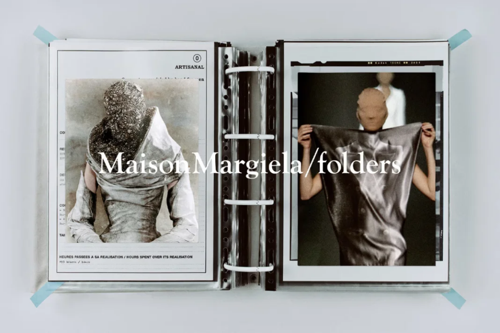 Maison Margiela presenta “Maison Margiela/folders”, su nueva serie de exposiciones en China