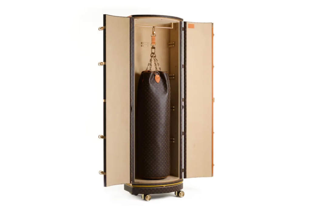 Subasta inédita revela colección personal de Karl Lagerfeld a través de Sébastien Jondeau