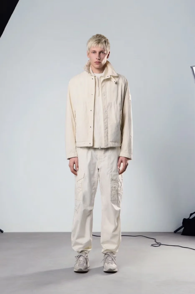 Stone Island lanza cápsula exclusiva “Ghost” completamente blanca para Norteamérica en SS26