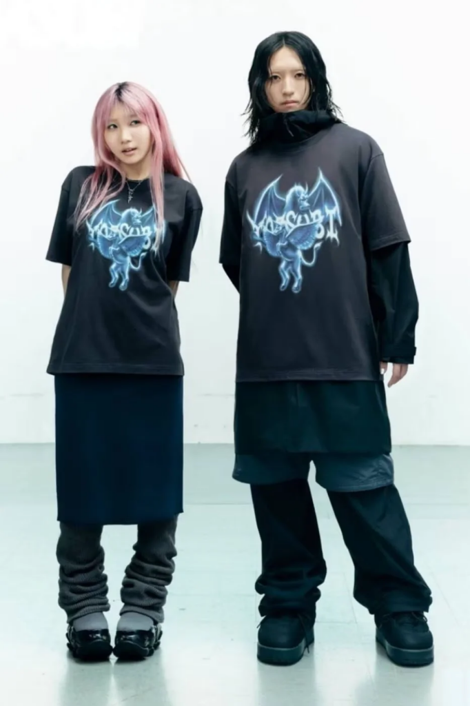 UNIQLO y YOASOBI preparan nueva colección UT para el verano de 2026
