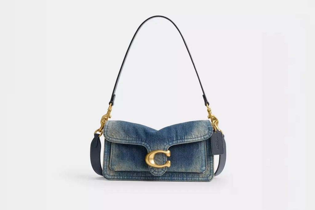 Del Tabby al Brooklyn: Coach propone los bolsos ideales para conciertos y festivales