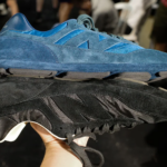 AURALEE y New Balance reinventan el 574 con una silueta más elegante